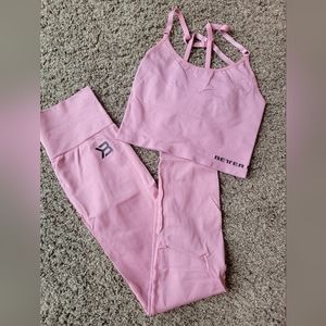 Better Bodies Rockaway seamless leggings, Astoria longline bra